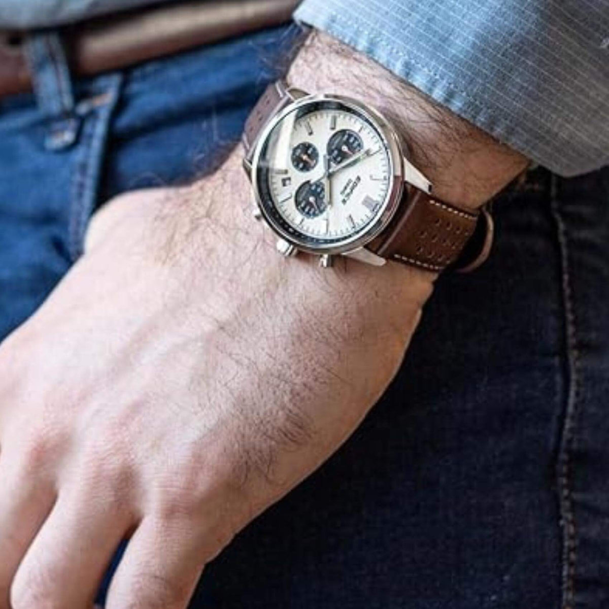 Ανδρικό Ρολόι Casio Edifice EFR-575L-7AEF Χρονογράφος με Καφέ Δερμάτινο Λουράκι