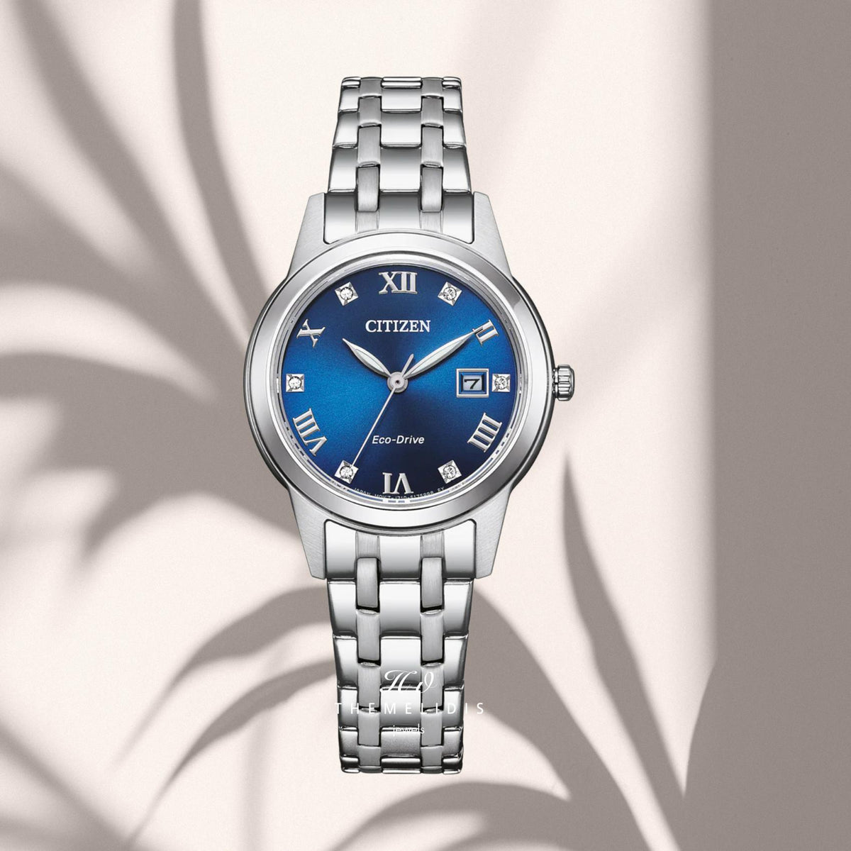 Γυναικείο ρολόι Citizen Elegance FE1240-81L με μπλε καντράν με ζιργκόν 29.5mm, στεγανότητα 3ATM και ασημί μπρασελέ από ανοξείδωτο ατσάλι