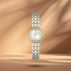 Γυναικείο Ρολόι Guess Hazel GW1018L3 με Δίχρωμο Μπρασελέ & Ασημί Καντράν