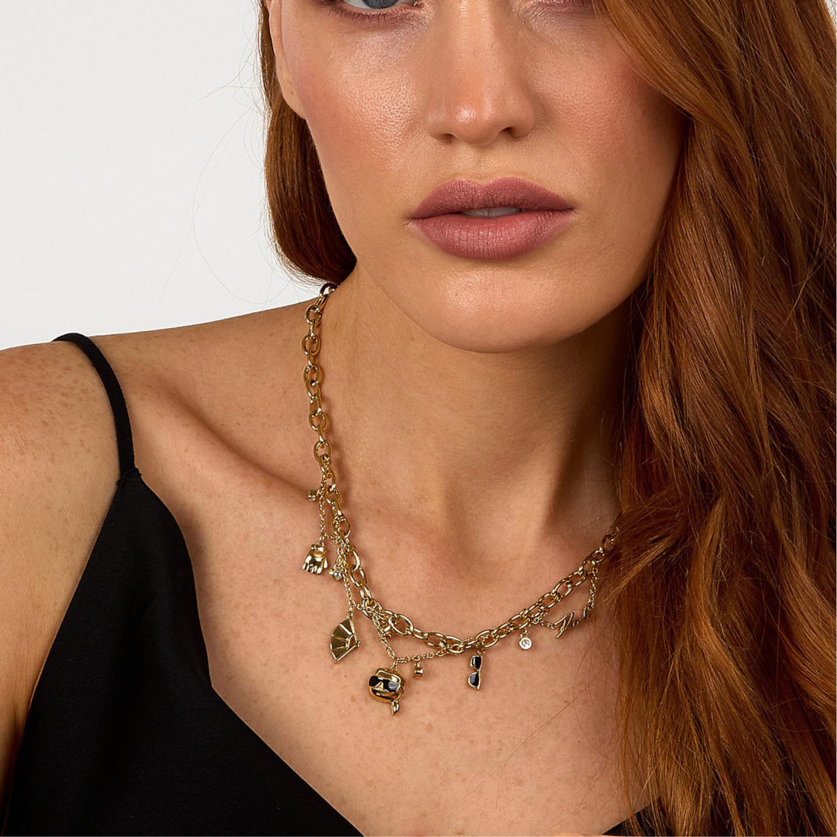 Κολιέ Karl Lagerfeld Charms KLAYD01 Χρυσό με Διπλή Αλυσίδα & Κρεμαστά Σχέδια