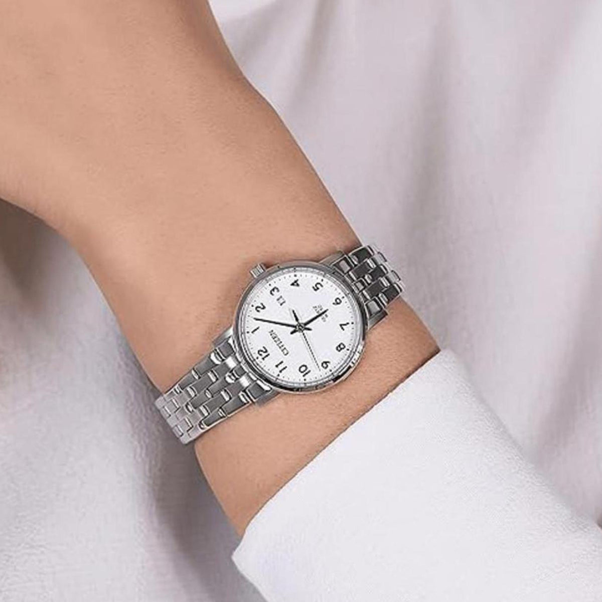 Γυναικείο Ρολόι Citizen Sports EU6090-54A με Ασημί Μπρασελέ & Λευκό Καντράν