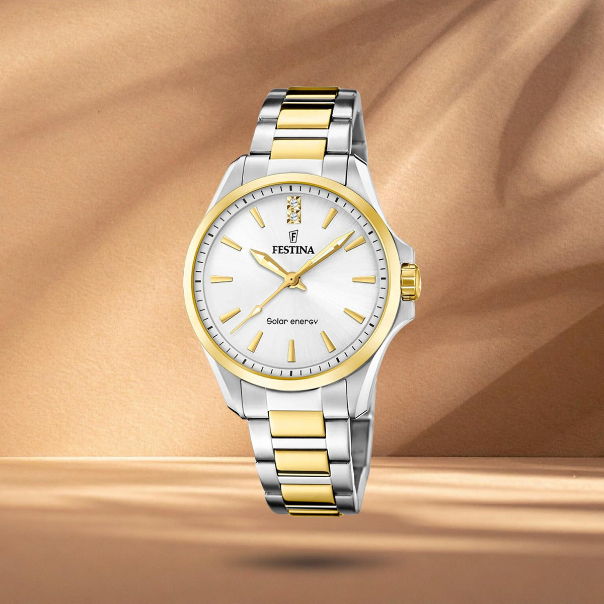 Γυναικείο ρολόι Festina Solar Energy F20655/2 με ασημί-χρυσό μπρασελέ, λευκό καντράν 34mm