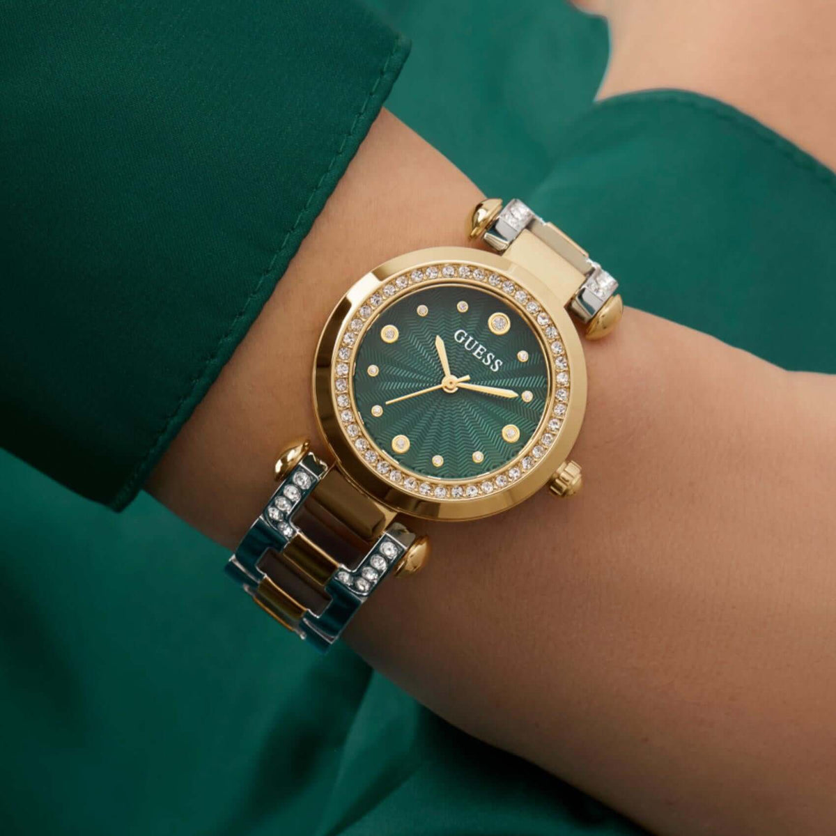 Γυναικείο Ρολόι Guess Ginger GW0869L1 με Δίχρωμο Μπρασελέ & Πράσινο Καντράν
