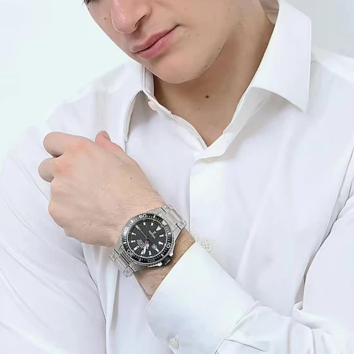 Καταδυτικό Ρολόι The Originals Festina F20669/3 Με Ασημί Μπρασελέ & Μαύρο Καντράν