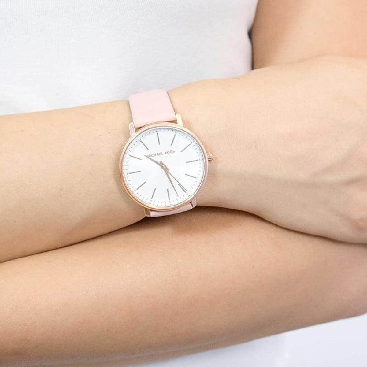 Ρολόι Michael Kors Pyper MK2741 Με Ροζ Δερμάτινο Λουράκι