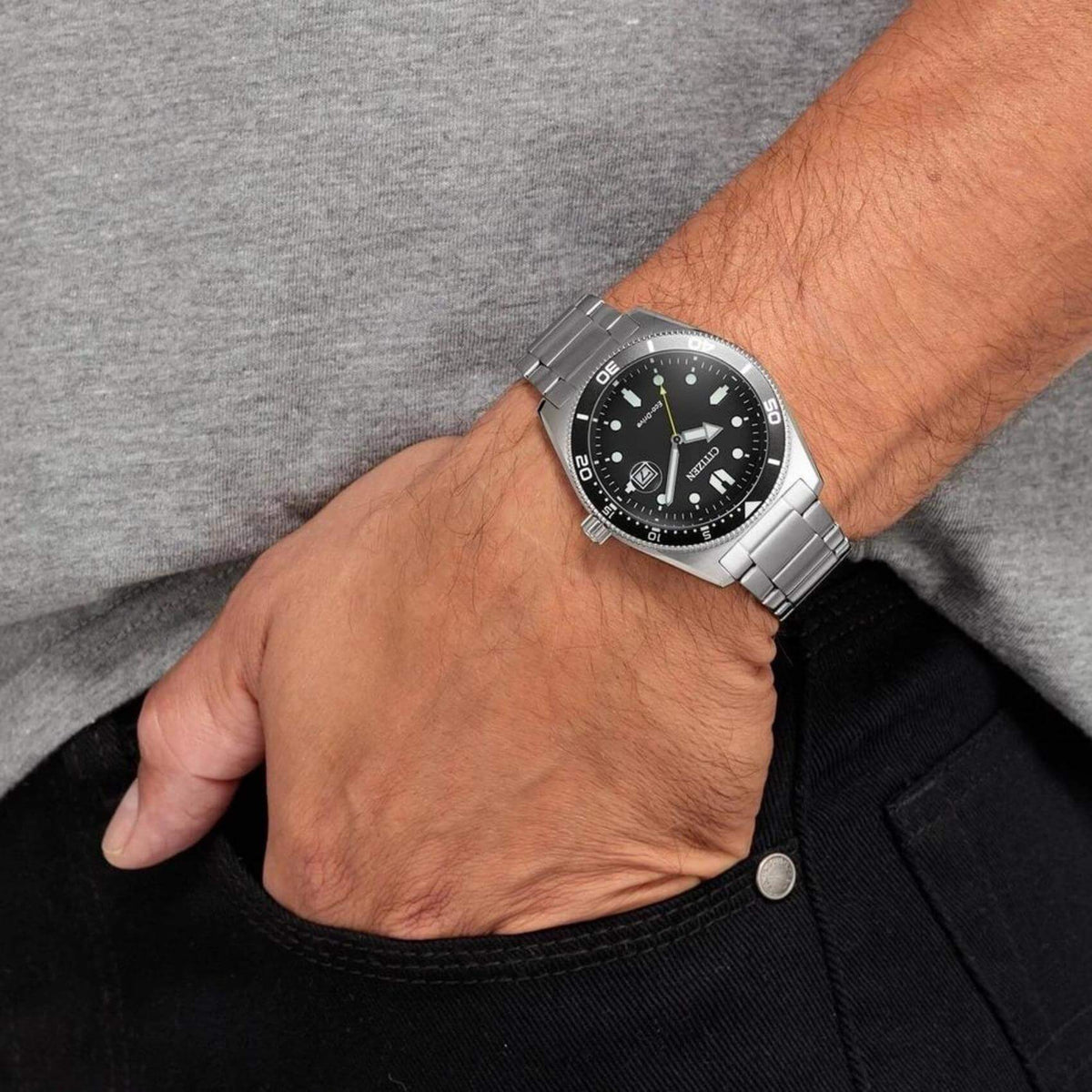 Ρολόι Citizen Eco-Drive AW1760-81E Με Ασημί Μπρασελέ