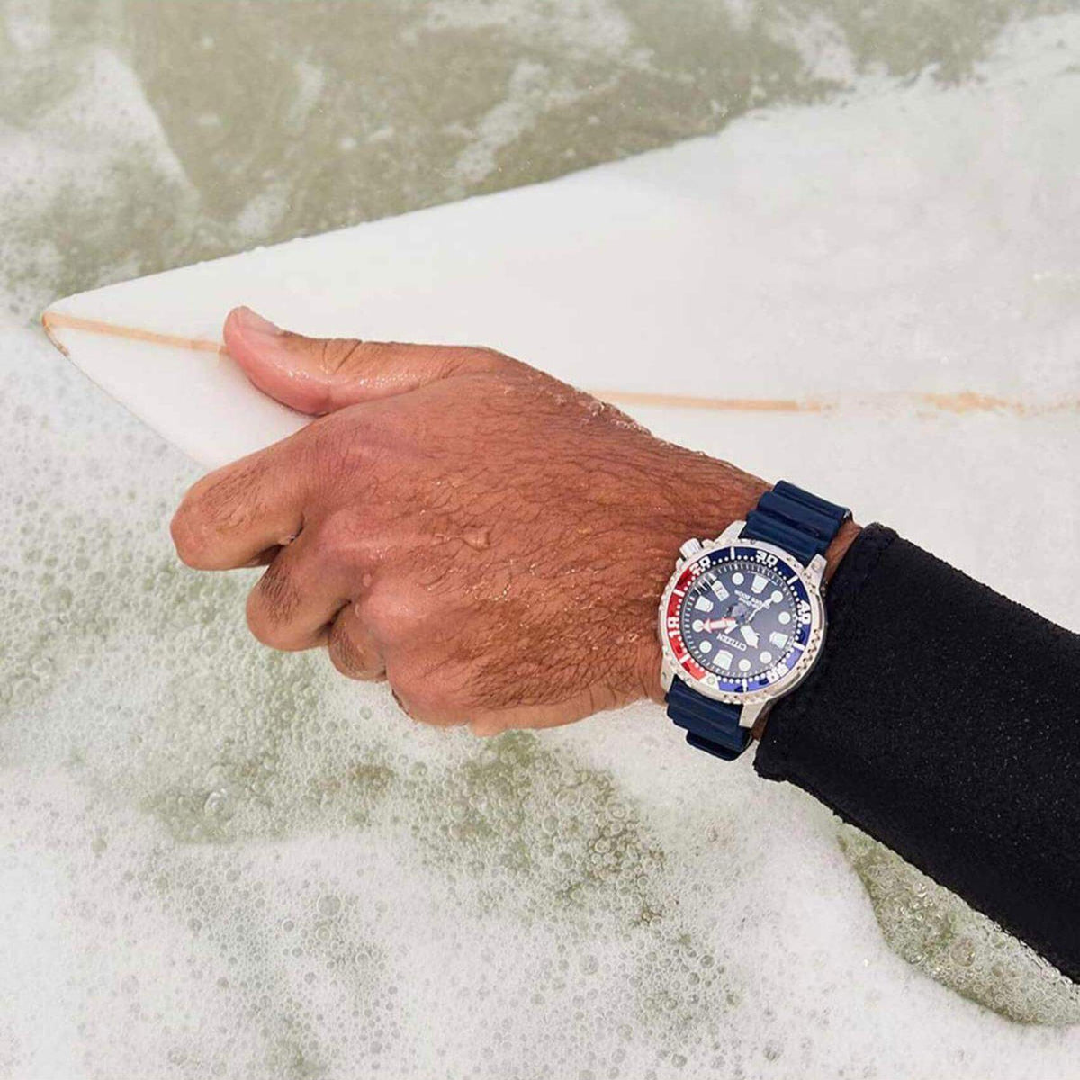 Καταδυτικό Ρολόι Citizen Promaster Eco-Drive Divers BN0168-06L Με Μπλε Καουτσούκ