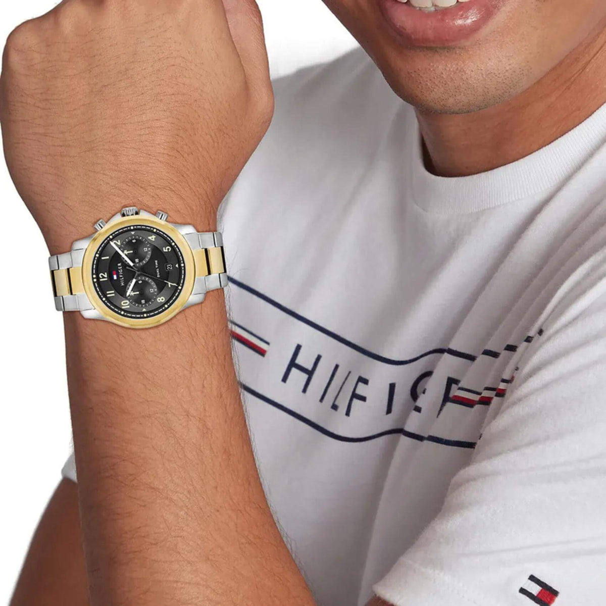 Ρολόι Tommy Hilfiger Wesley 1710627 Με Δίχρωμο Μπρασελέ & Μαύρο Καντράν
