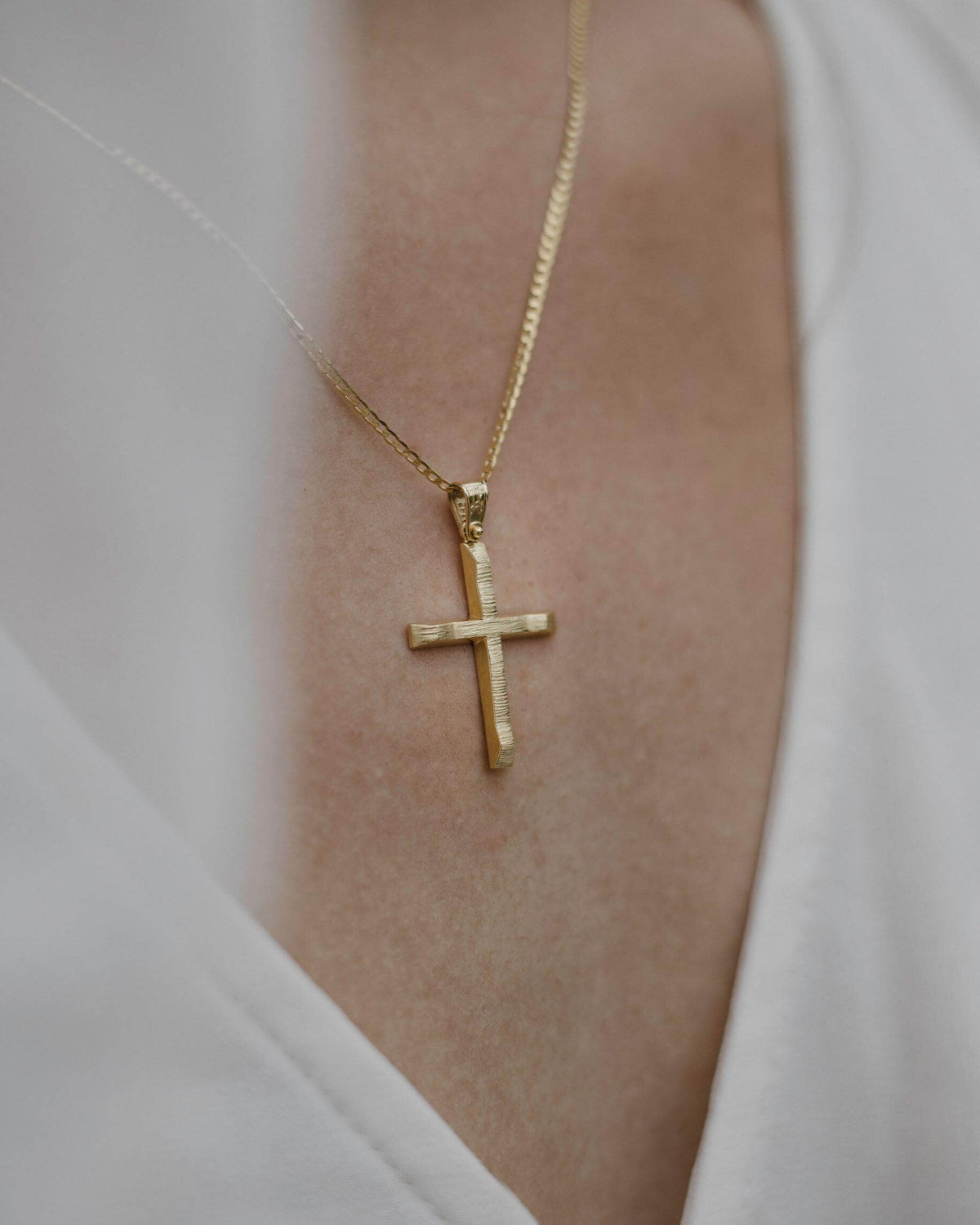 Βαπτιστικός Σταυρός για Κορίτσι CS008 Χρυσός 14K Σαγρέ