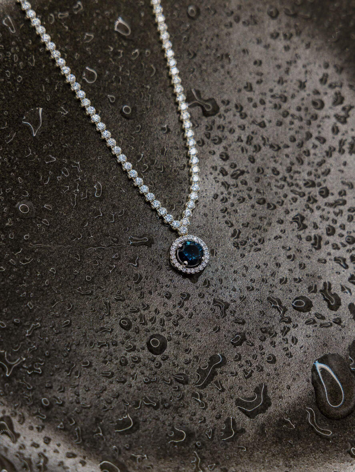 kolie-xryso-gynaikeio-14k-rozeta-me-mple-petra-zircon-nl202-fonto